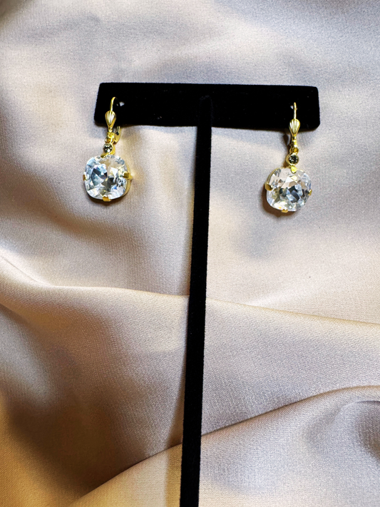 La Vie Parisienne Vintage Style Earring: Crystal, 12mm