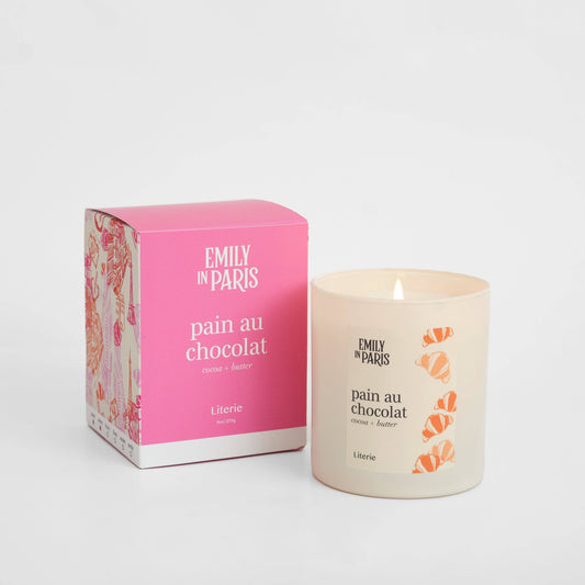 Emily in Paris - Pain Au Chocolat Candle