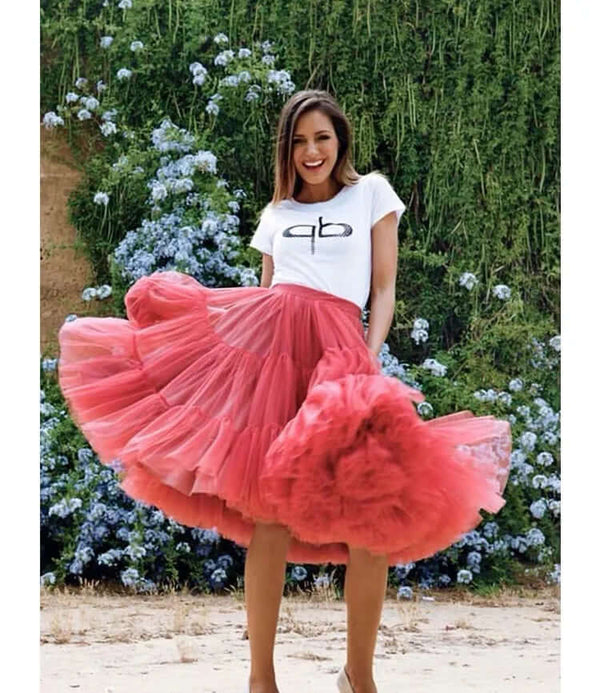 Pretty Mid-Calf Women's Tulle Skirt